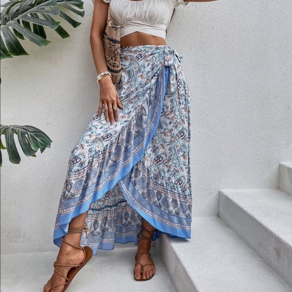 Boho Blue Floral Print Ruffle Wrap Maxi Skirt - Picture 5 of 11